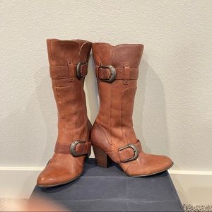 Born Crown Women’s Boots Size 8